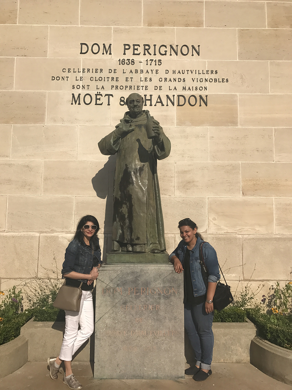 Statue of Dom Perignon